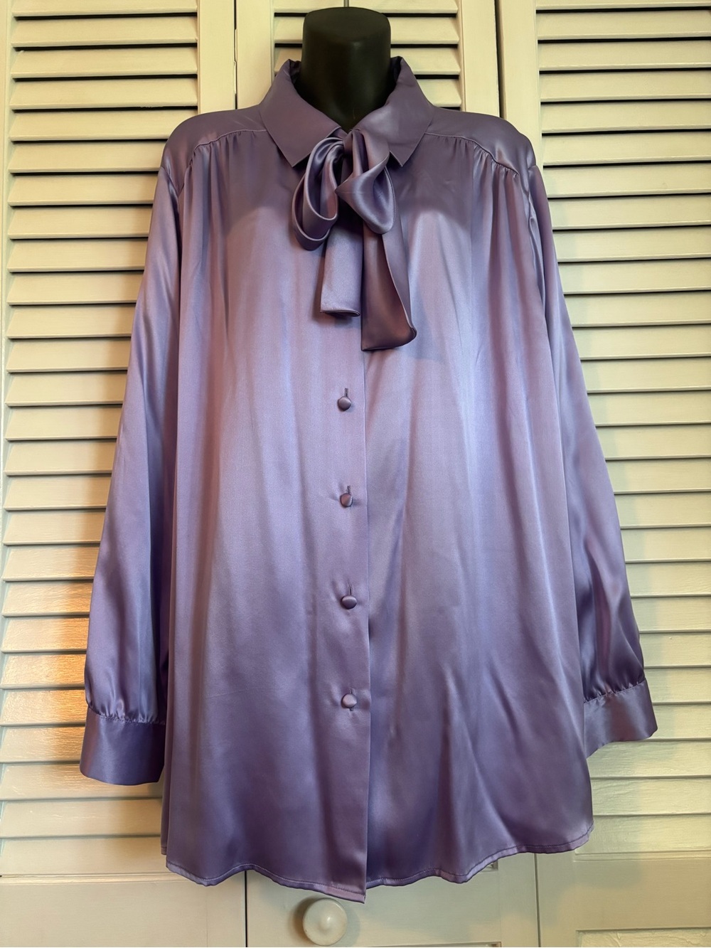 Carole Little Purple Silk Satin Button-Front Tie Neck Collared Blouse 18